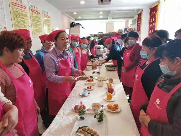 郑州月嫂培训机构性价比高的平台有哪些?(图1)