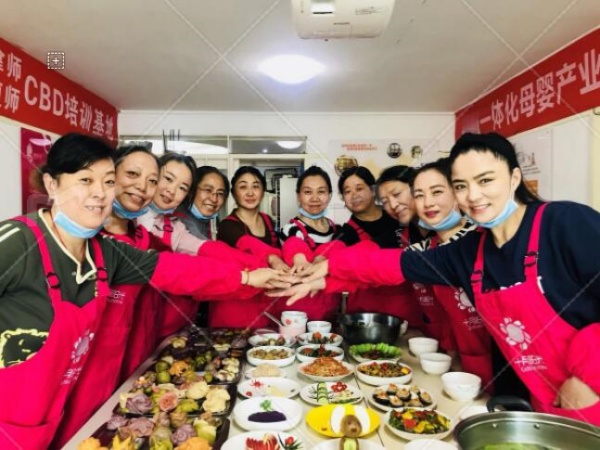 挑选育婴师培训机构，这几大误区要避开(图2)